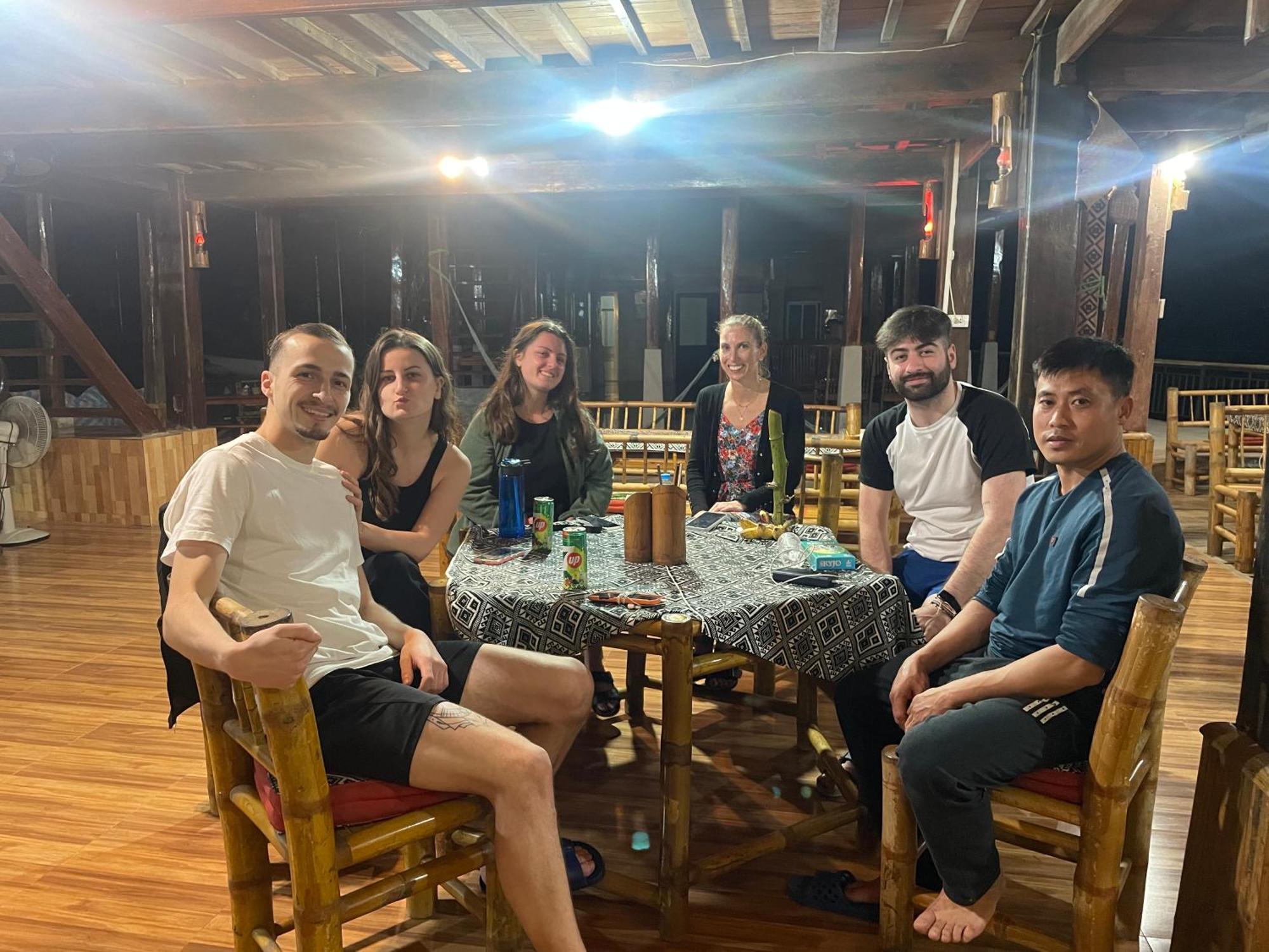 Truong Huy Homestay Mai Chau Exterior foto