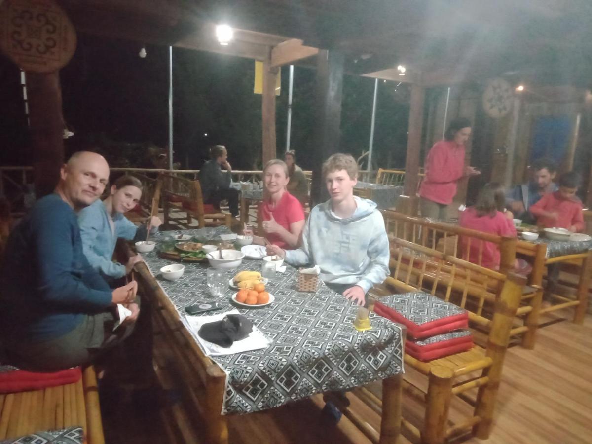 Truong Huy Homestay Mai Chau Exterior foto